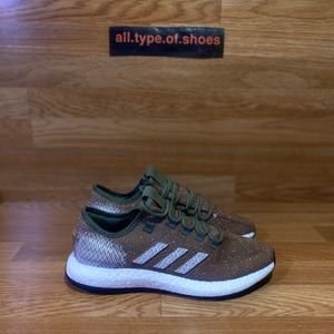 NEW Adidas Pure Boost Size 9.5